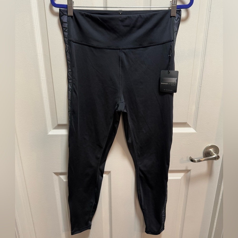 Savage X Fenty Sport Black Leggings size 2X